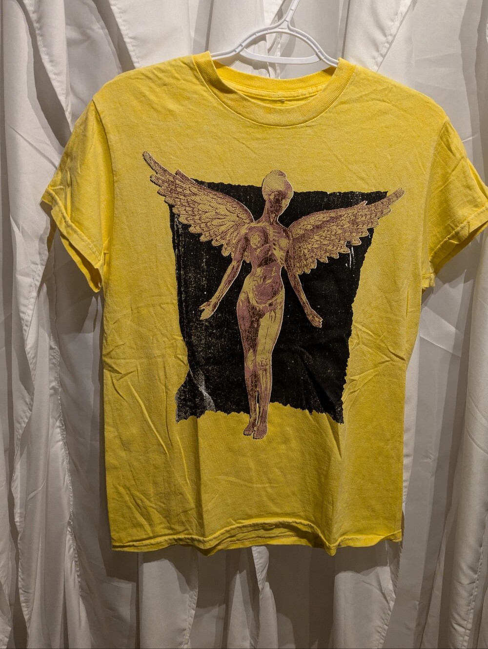 15 Nirvana "In Utero" Graphic Tee Yellow Band T-Shirt - Size Small